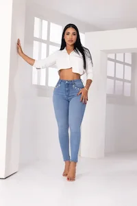Jeans colombianos Skinny con cristales y perlas Ref. 12528